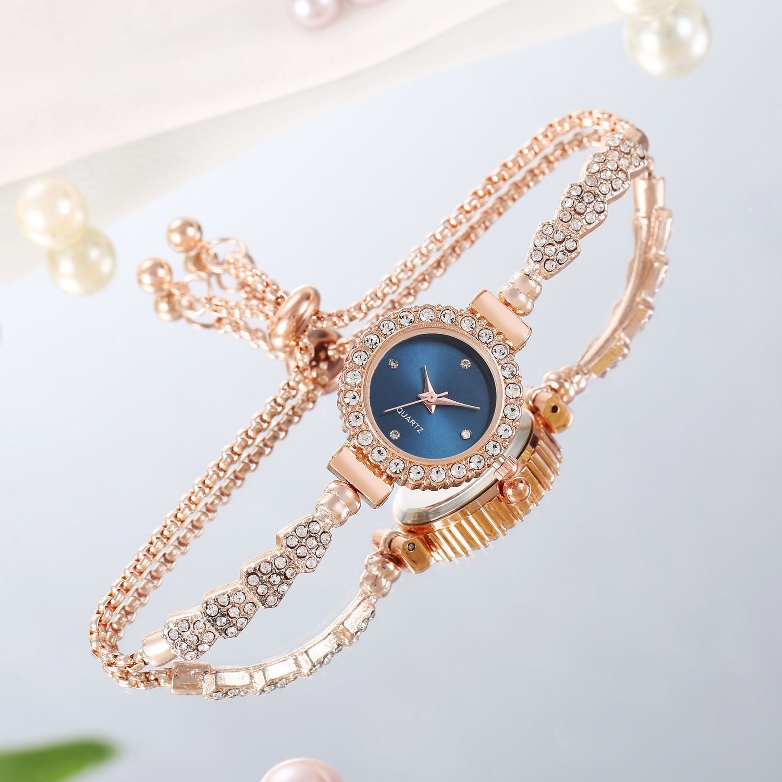 Crystal Bezel Gold Bracelet Watch - Elegant Fashion Watch for Women - Image 5