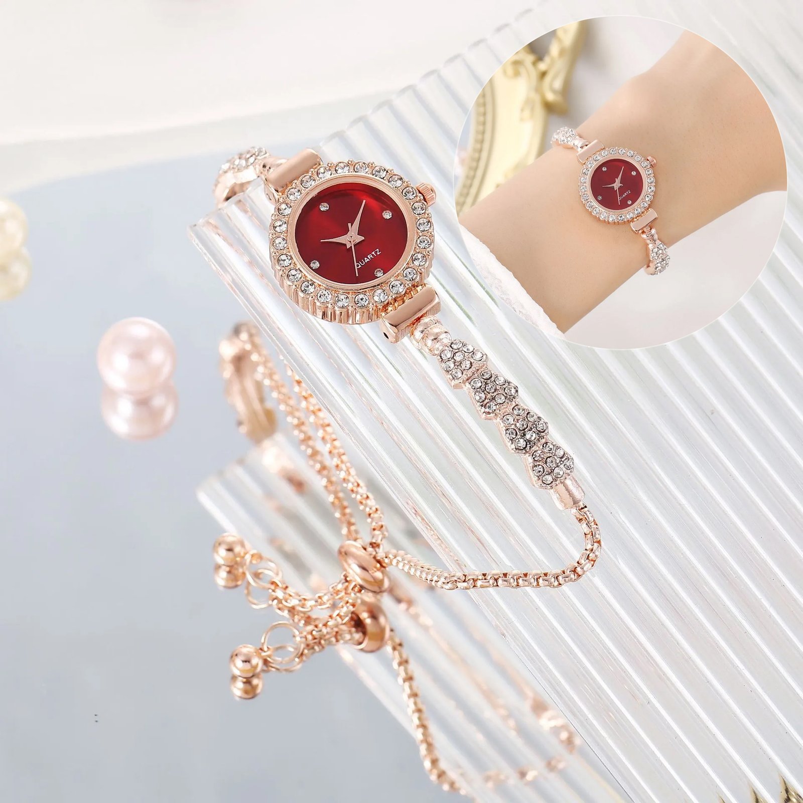 Crystal Bezel Gold Bracelet Watch - Elegant Fashion Watch for Women