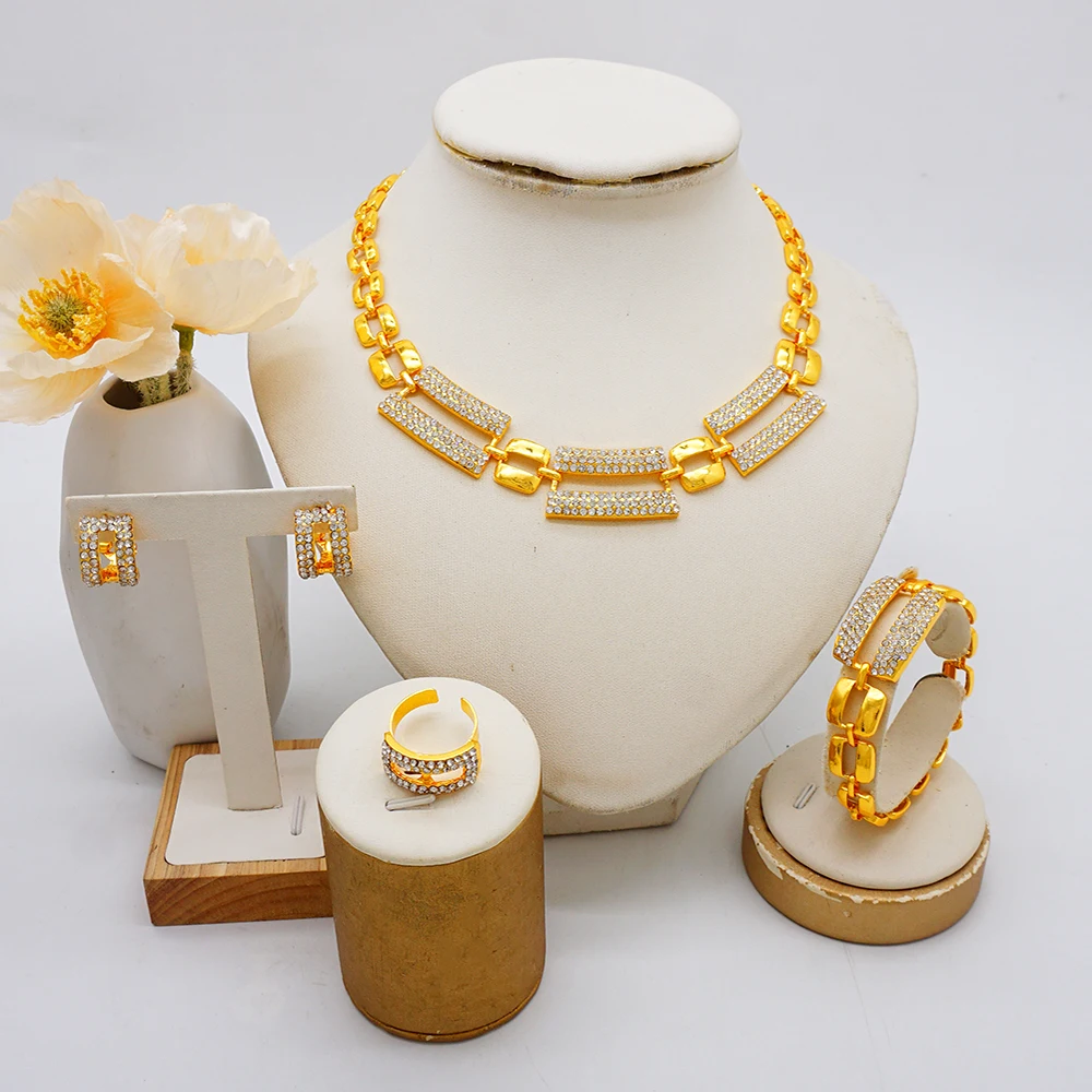 Golden Chain-Link Jewelry Set – Necklace, Bracelet & Earrings - Image 2