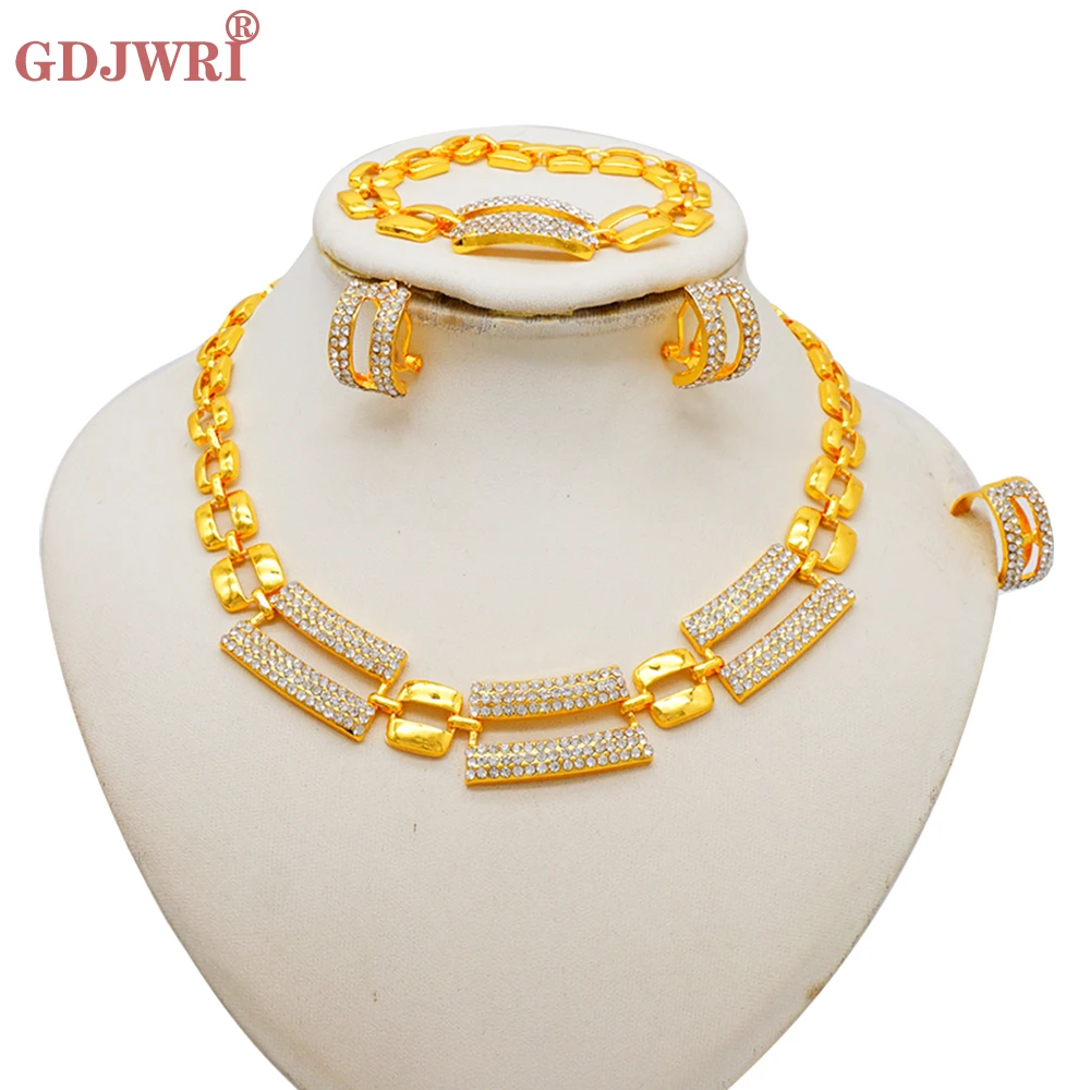 Golden Chain-Link Jewelry Set – Necklace, Bracelet & Earrings - Image 7
